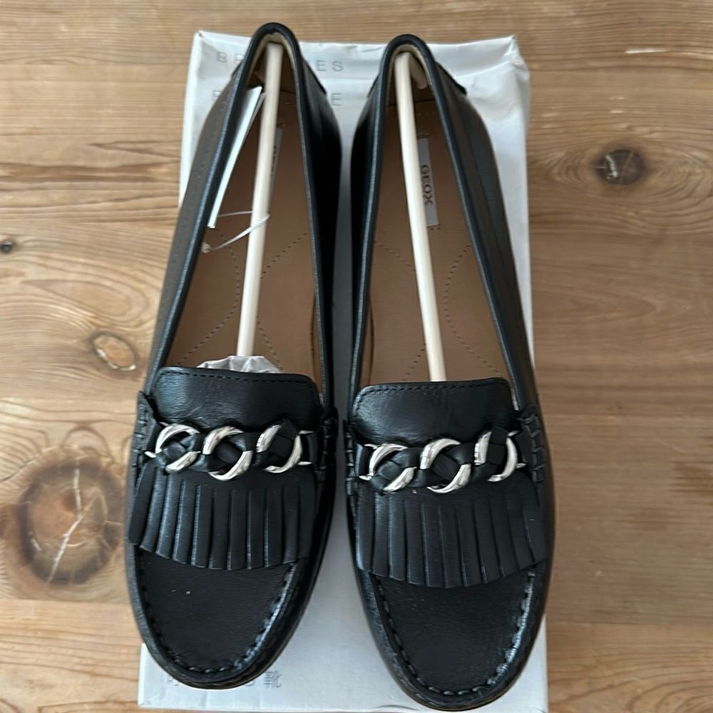 Geox Respira ELIDIA Leather Loafer Black Color NEW in box Women’s 9 US/ 39 EU
